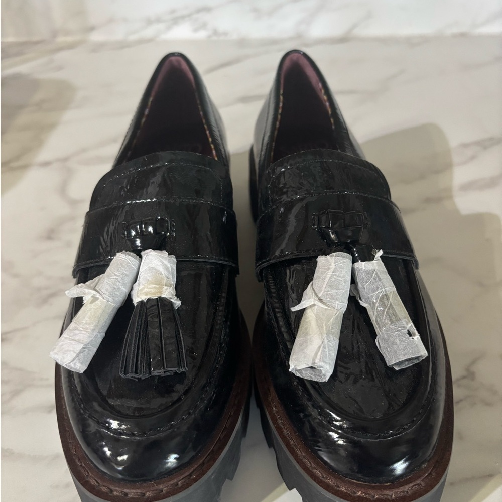 Franco Sarto Black Patent Tassel Lug Loafer - Picture 2 of 9